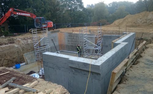 CONCRETE WALLS
